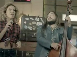 Burcu  GÜNEŞ "OFLAYA OFLAYA"