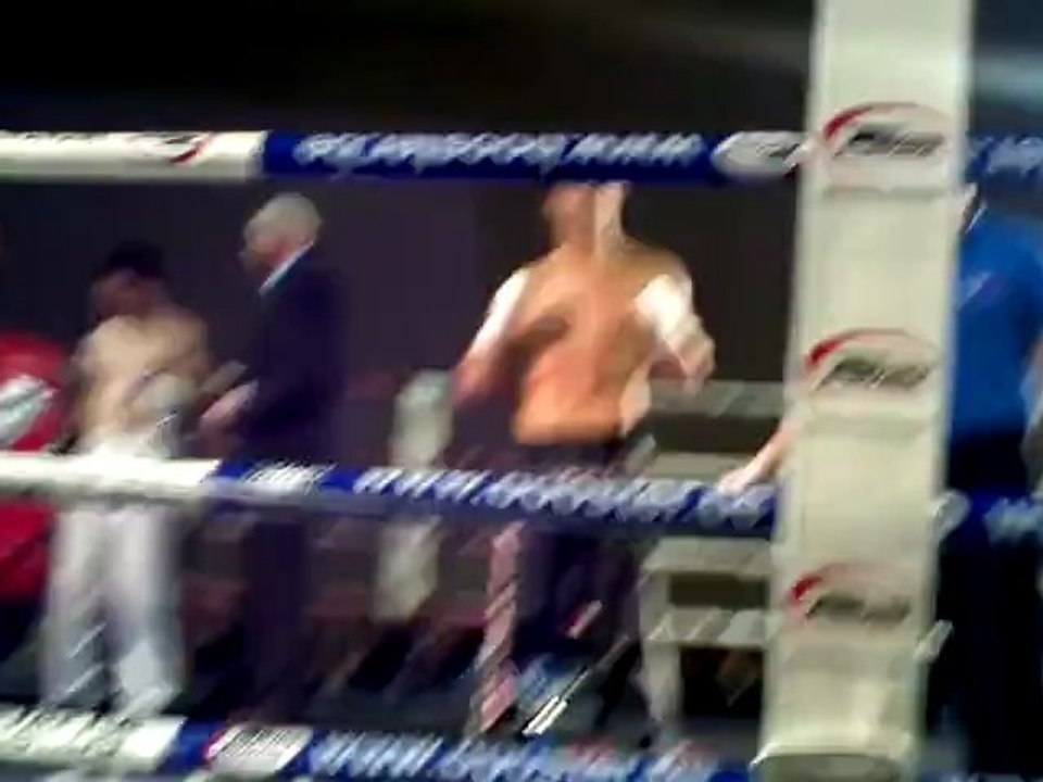 fight tom en full dernier round et remise de coupe  2012-04-01