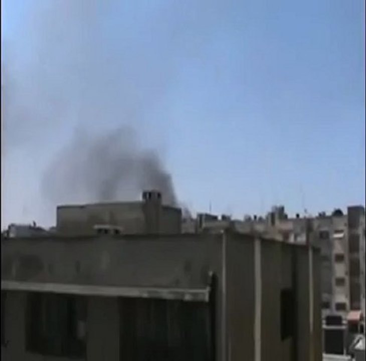 فري برس   حمص القصور قصف الحي بالهاون 4 4 2012