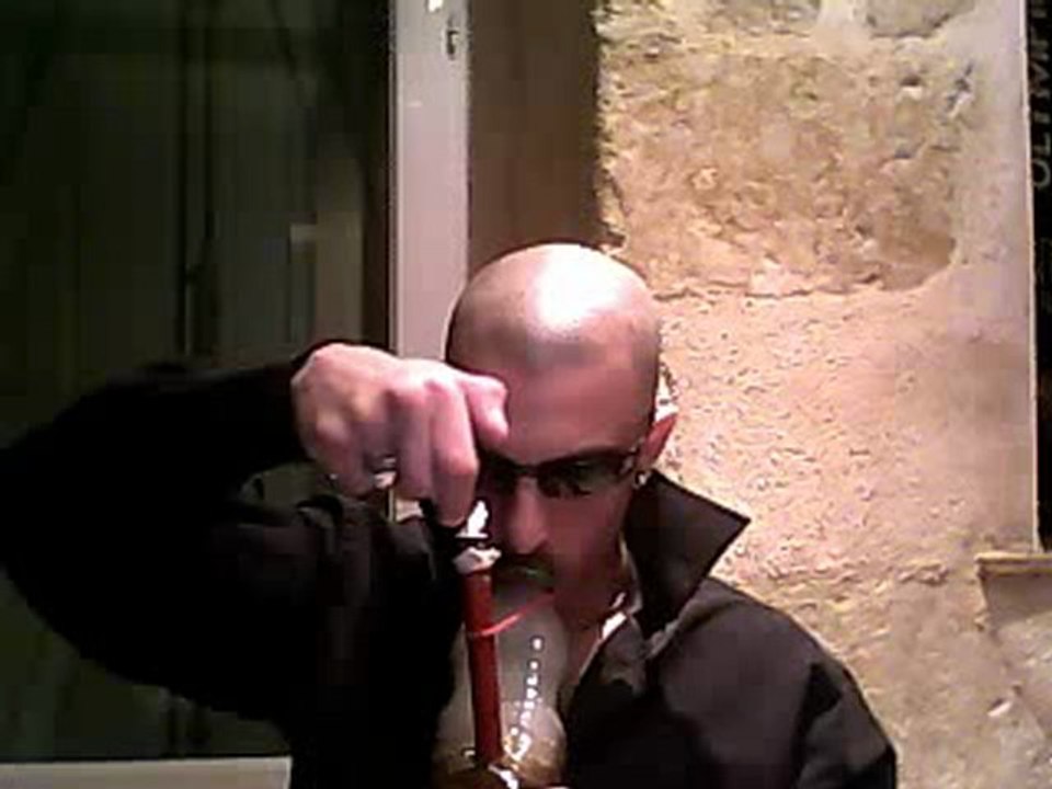 DRACULA TIRE UNE DOUILLE