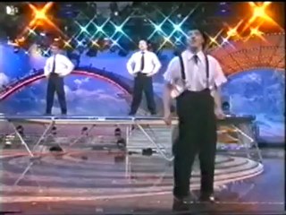 j31TRP2-120405 Comedy Trampoline Act Var.2 presented by CGEagency