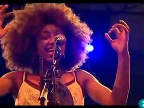 Esperanza Spalding - Fall In - In Live - Juillet 2009 -