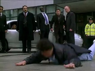 LE  MEDAILLON - Teaser VF