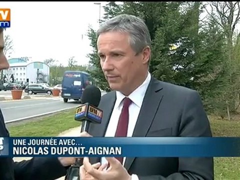 Présidentielle : une journée avec Nicolas Dupont-Aignan