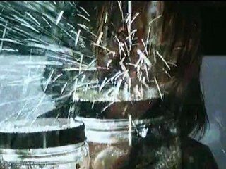 MASSACRE A LA TRONCONNEUSE - Bande-annonce VF