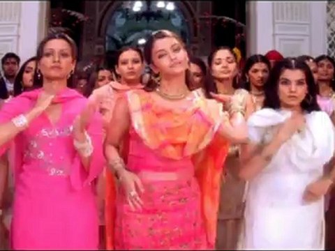 COUP DE FOUDRE A BOLLYWOOD - Bande-annonce VF