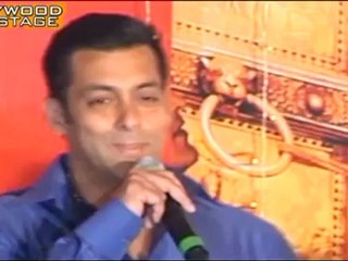 Bollywood News & Gossip - Salman Khan's BIGGEST JOKE on Shahrukh Khan