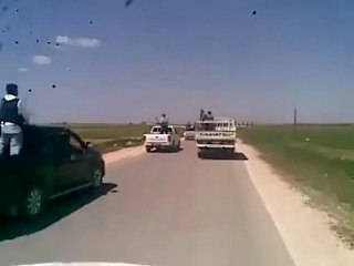 فري برس ريف حماه الشرقي ناحية عقيربات قرية قنبر تشييع ابطال البلدة 4 4 2012