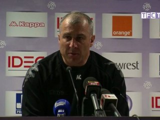 Alain Casanova : "Etre professionnels jusqu'au bout des ongles"