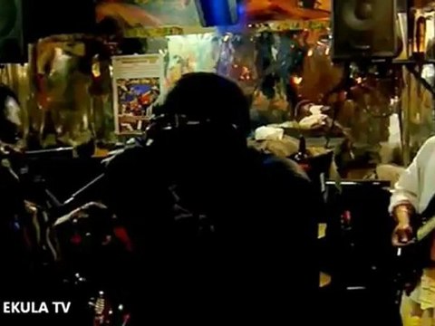 PAPA LOKOMBE VIENT SOUTENIR ZAIKAS KOLO MBOKA AU CONCERT CLAN ZAIKO