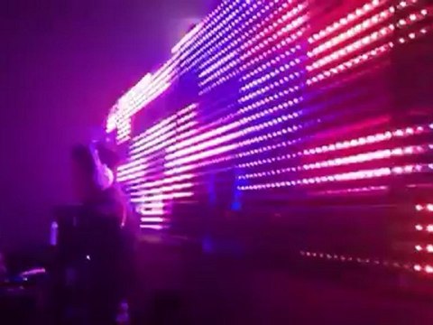 Star The DJ - Playing Avicii - Levels (Skrillex Remix)