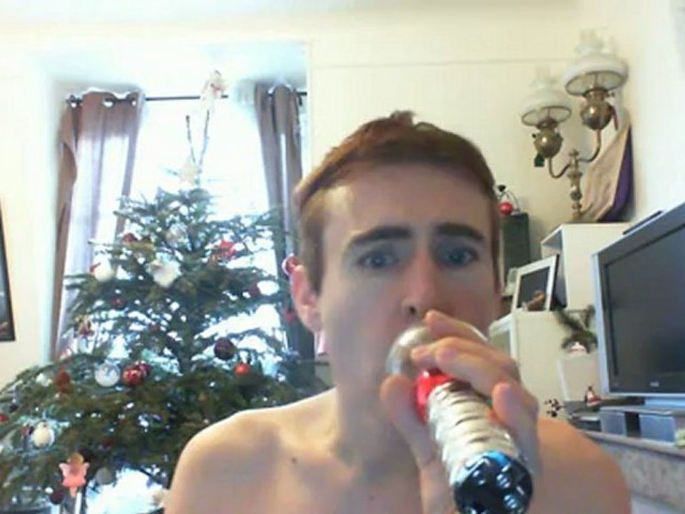 Wiwi égratigne "everybody" de DJ Bobo