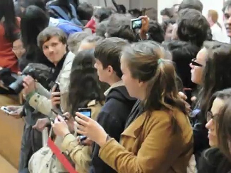 Sarkozy refuse le débat à Sciences Po