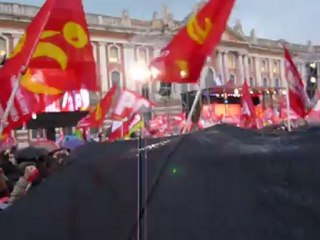 Fin du meeting de Jean-Luc Mélanchon à Toulouse le 05 Avril 2012