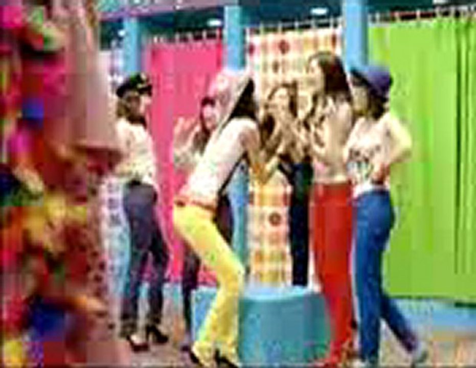 Girls_Generation-Gee
