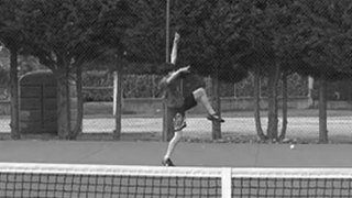 Les équilibristes sur un filet de Tennis