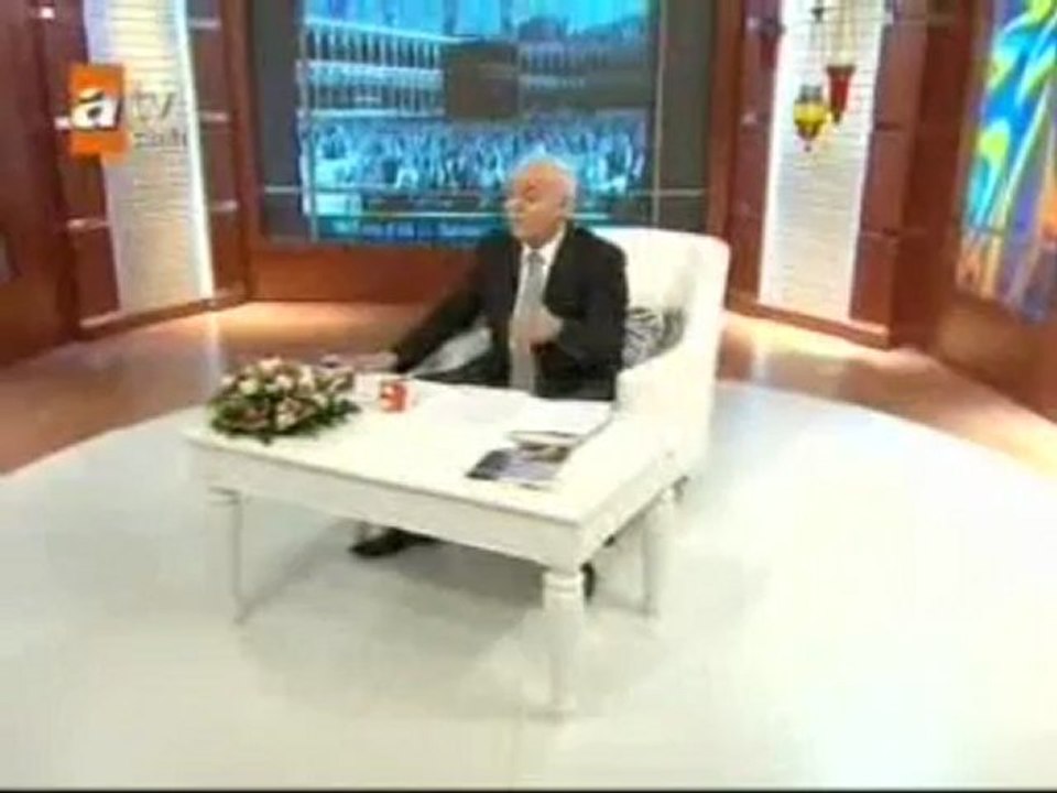 Nihat Hatipoğlu 6 N WWWOLAYWEBCOM