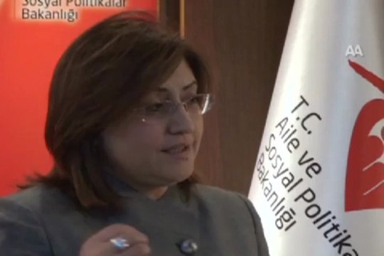 Şahin'den AA'ya kutlama