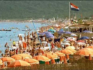 LES RANDONNEURS A SAINT-TROPEZ - Bande-annonce VF