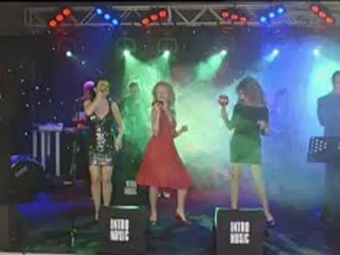 başay okay- let's never stop fallin' in love