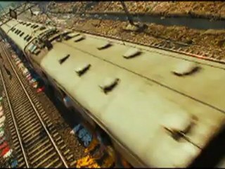 SLUMDOG MILLIONAIRE - Bande-annonce VO