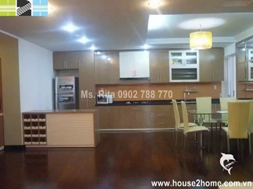 Highfloor and beautiful apartment for rent in Greenview, Phu My Hung 950$/month.