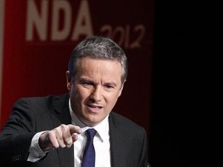 ZAPPING ACTU DU 06/04/2012 - Petit moment d'énervement avec N. Dupont-Aignan !