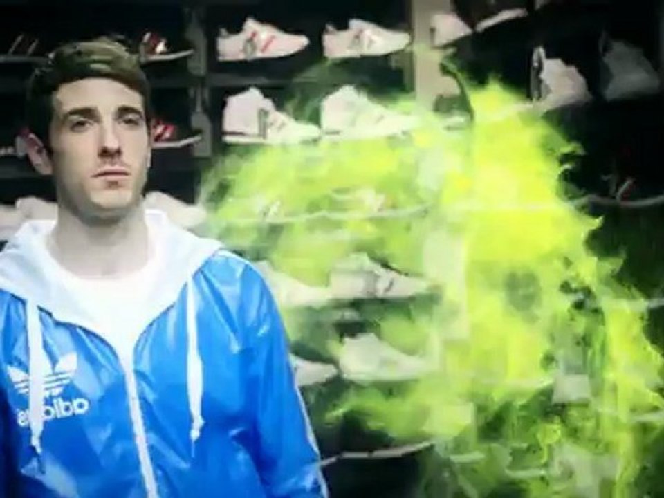 Pub Adidas Footlocker