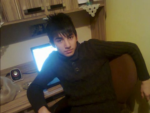 KARA GÖZLÜM ŞİMDİ NERDESİN...