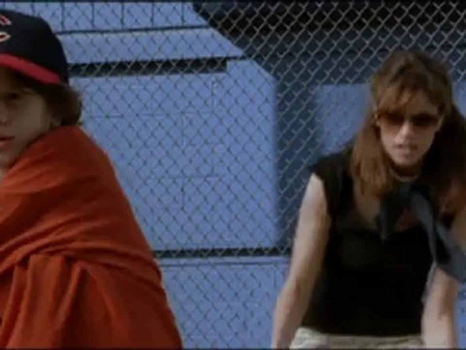 UN ENFANT PAS COMME LES AUTRES - Bande-annonce VF