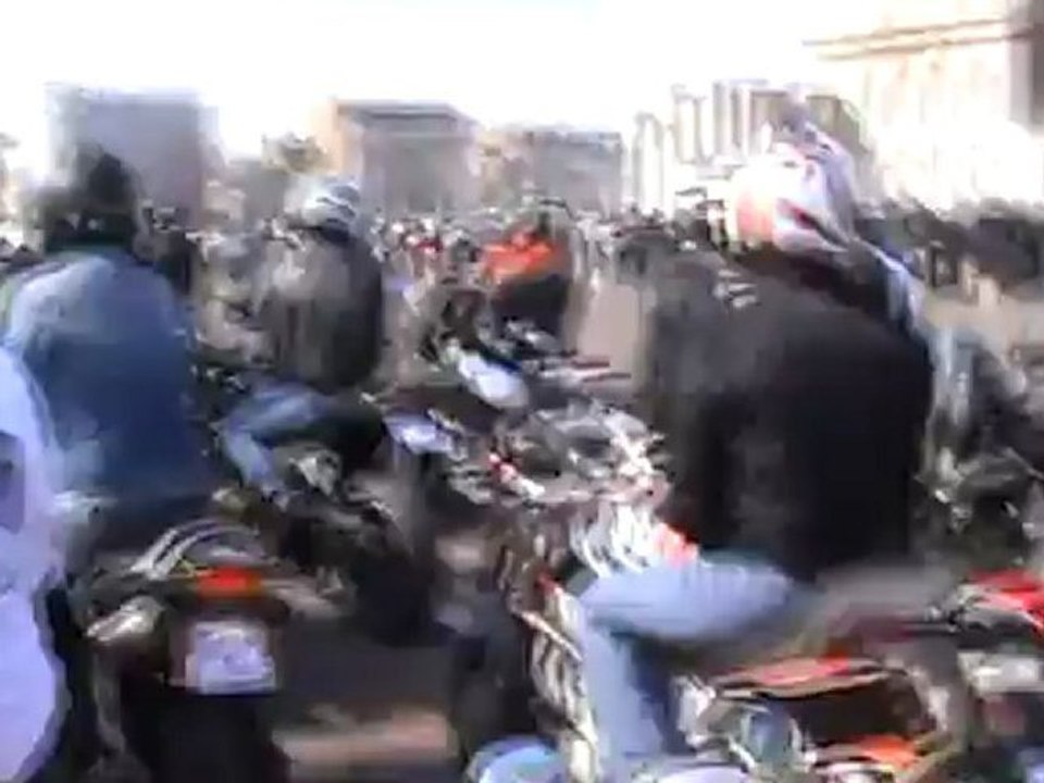 La FFMC 28 le 25 Mars 2012 à Paris - Vidéo 1