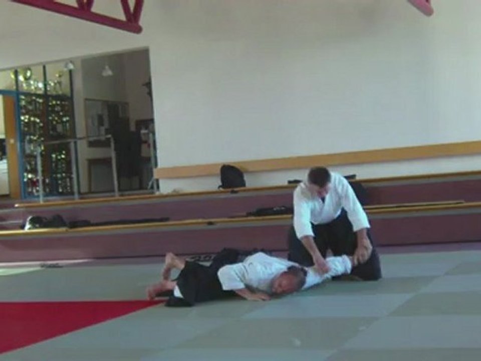 Tachi-waza Ai-hanmi Katate-dori Ikkyo Omote