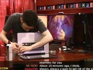 Do You Like Glossy or Matte Screens?