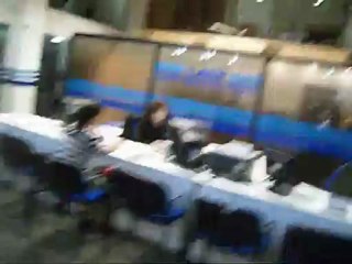 Los insoportables - Puerta giratoria