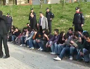 Cumhurbaşkanı Gül'e Kocaeli Üniversitesi'nde Protesto Girişimi