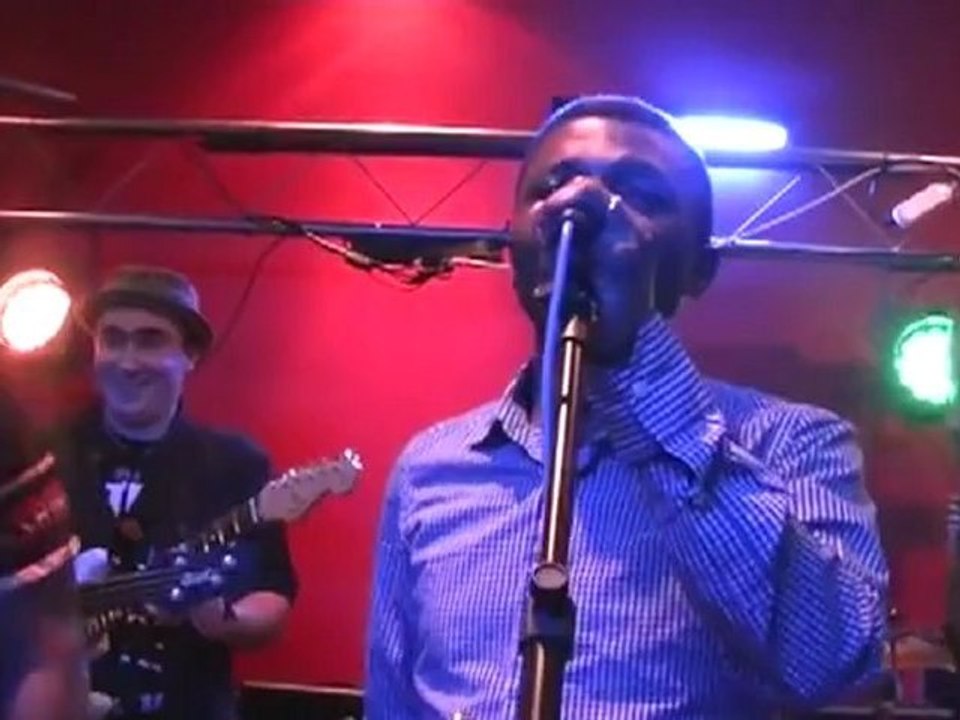 clan zaiko adamo et malage chante we are the world