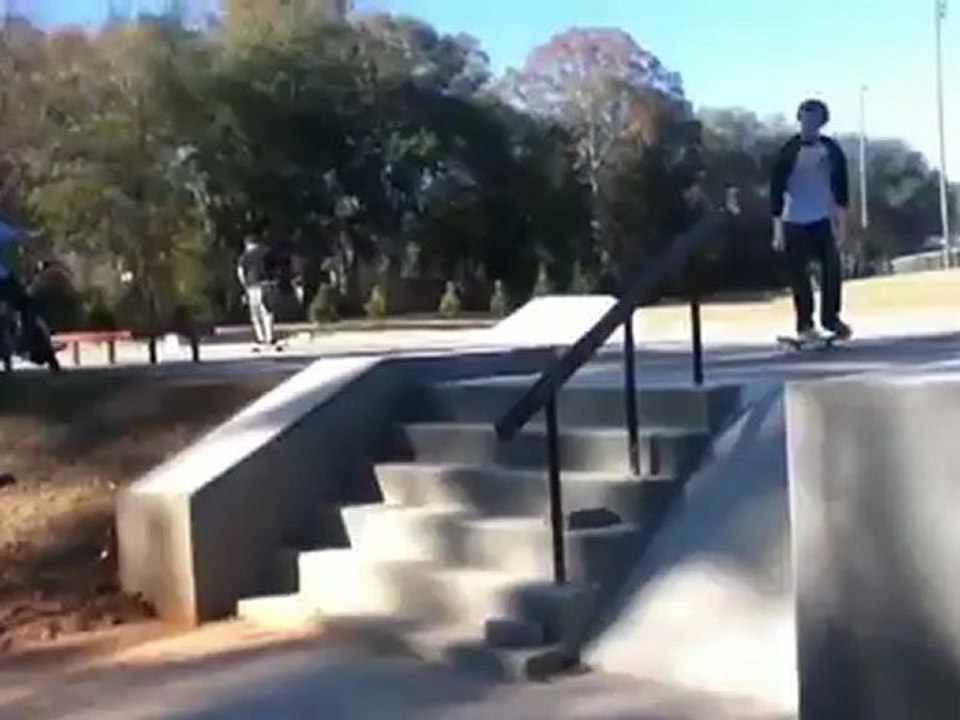 Chris 3flip park 6