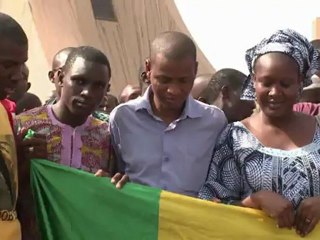 Mali: des jeunes dénoncent des "ignominies" dans le Nord