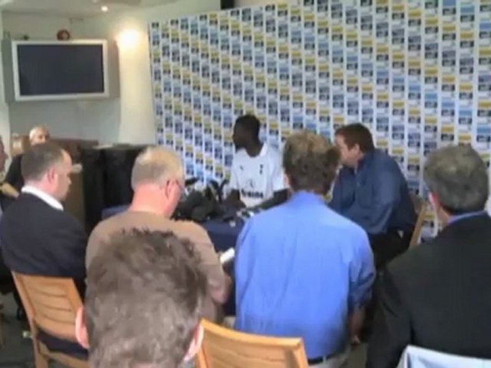 Redknapp: adebayor-verbleib unklar