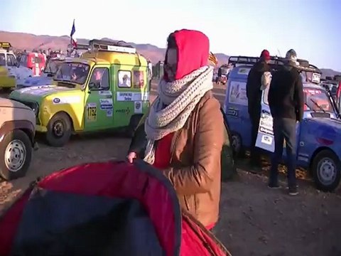 4L Trophy 2012 vu par Les Barrées du Désert - Concours DELOITTE