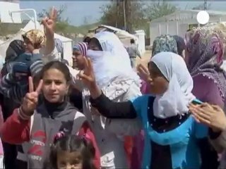 3,000 Syrians flee violence for Turkey