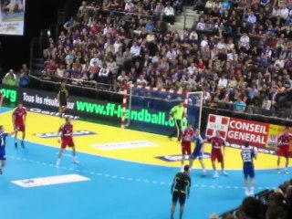 La passe entre les jambes de Seb Bosquet - France vs Suisse - 5/04/2012