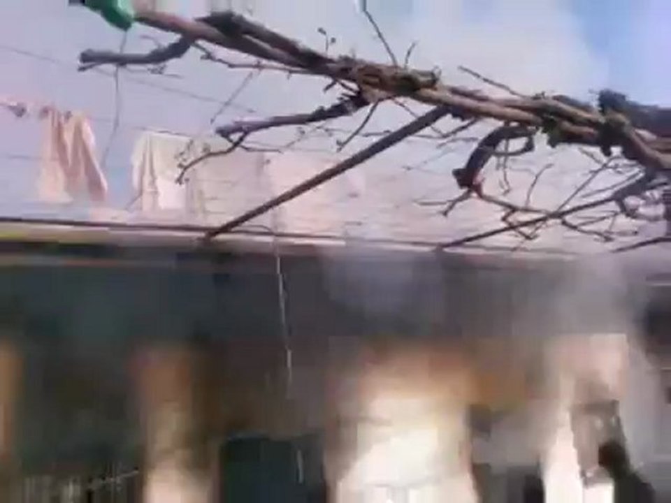 فري برس ريف حماه المحتل مظاهرة اللطامنة جمعة من جهز غازيا فقد غزا  6 4 2012 ج2