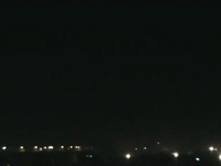 حماه :: طريق حلب :: قصف عنيف على الحي واشتباكت بين الجيش...