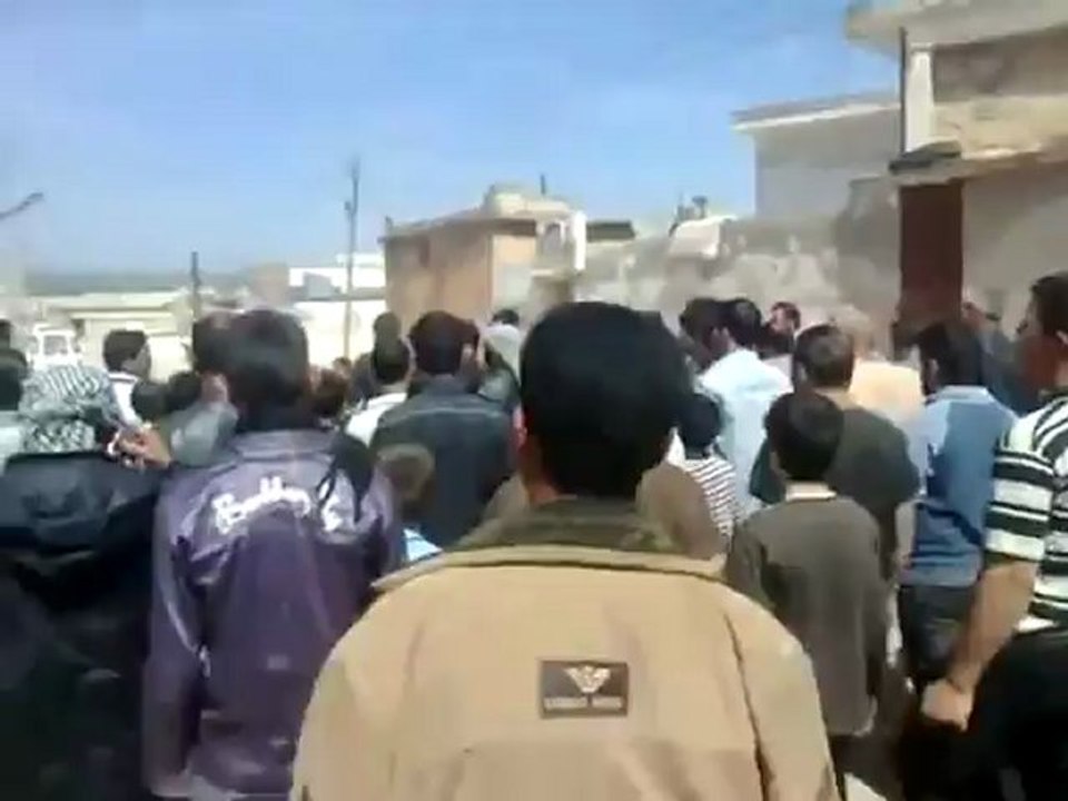 فري برس حلب كفرنوران جمعة من جهز غازيا فقد غز 6 4 2012ج2