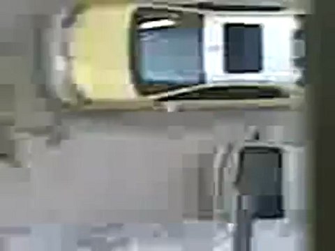 فري برس حلب صلاح الدين مظاهرة وإطلاق النار عليها 6 4 2012 ج2