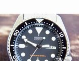 Seiko SKX007K2 Divers Automatic Watch