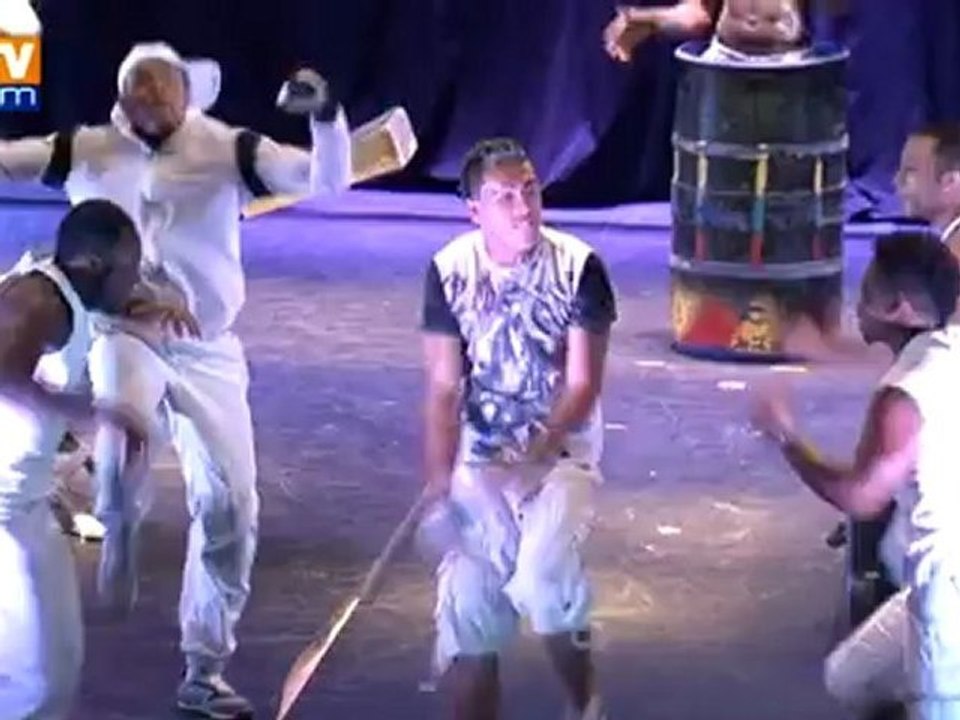 Circolombia, troupe de haute voltige, en première à Paris