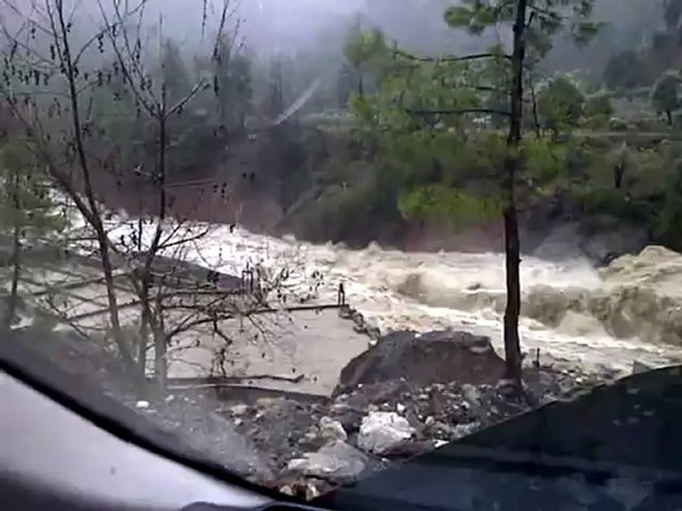 VID-20120107-00053