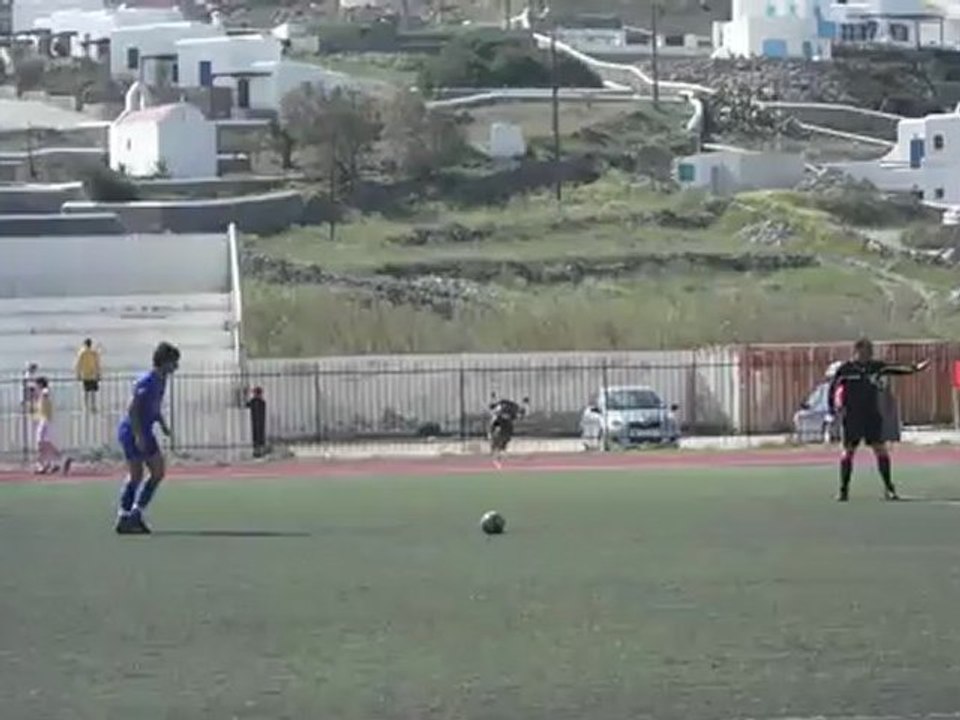 ΠΑΙΔΩΝ: ΑΟ ΜΥΚΟΝΟΥ - ΟΛΥΜΠΙΑΚΟΣ ΣΥΡΟΥ 2-5. 7-4-2012